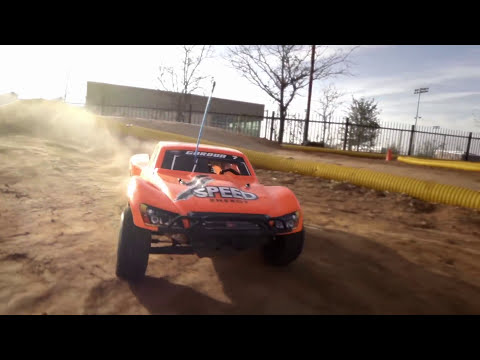 Traxxas Nitro Slash -- TRX 3.3 Power, 50+mph!