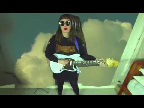 Emily Edrosa -  Animal