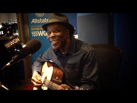 Buddy Guy Plays Muddy Water's Classic "Hoochie Coochie Man"