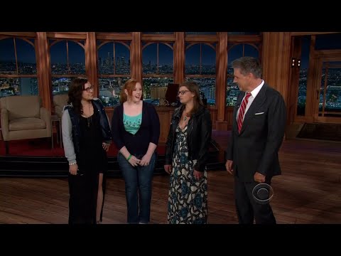 Late Late Show with Craig Ferguson 5/28/2014 America Ferrera, Honeysuckle Weeks