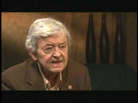 Actor Hal Holbrook on InnerVIEWS with Ernie Manouse
