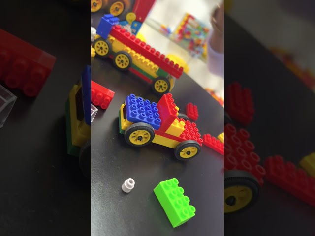 Vídeo relacionado con BroTex Juego de Construcción, Ladrillos Tenicos Compatible con Las Piezas de Las Principales Marcas, Accesorios para Construir Vehículos, Robot, Mecanicas