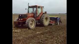 preview picture of video 'Fiat F 110,Vogel noot teramat & Rabe multidrill'