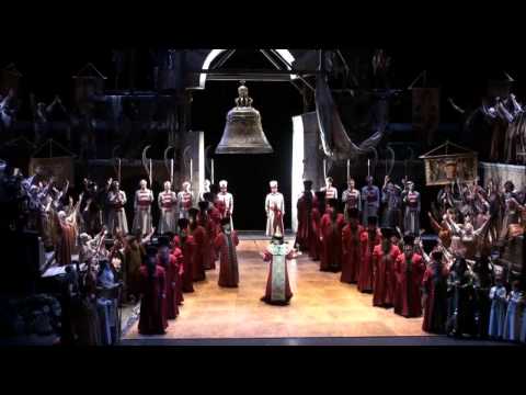 Russian bass Mikhail Kazakov and the Dallas Opera Chorus in BORIS GODUNOV