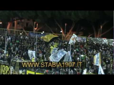 JUVE STABIA - REGGINA :IL TIFO ED  IL GOL  DI CASERTA