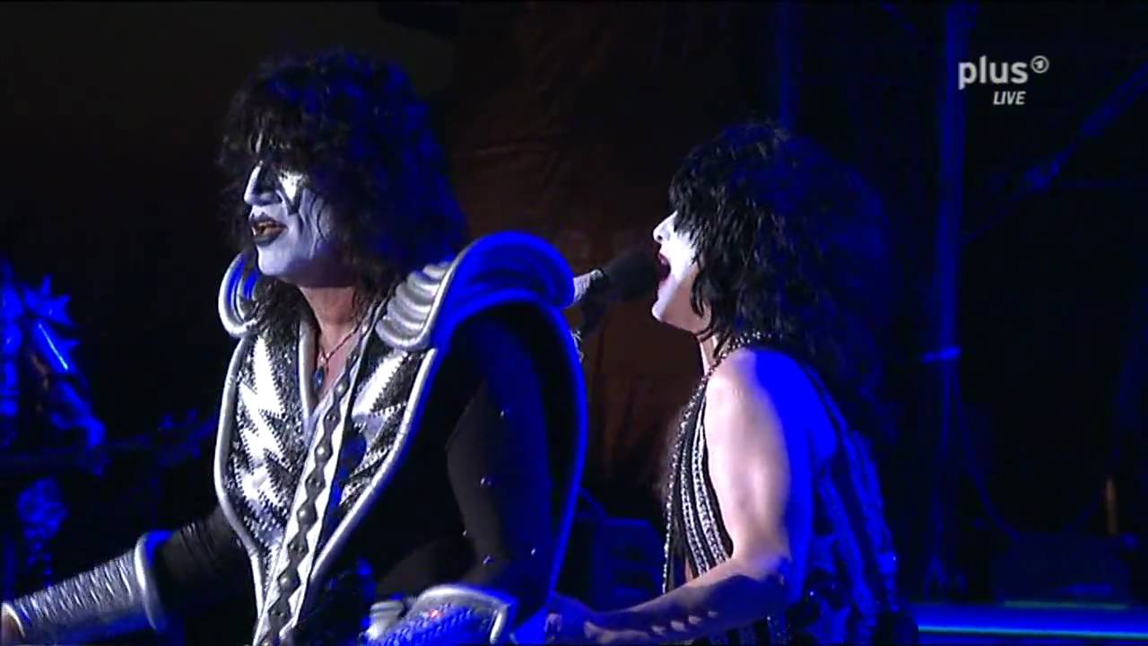 KISS - Shock Me - Rock Am Ring 2010 - Sonic Boom Over Europe Tour - YouTube
