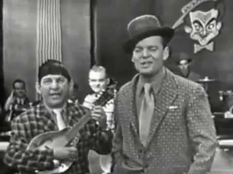 Spike Jones - That's Amore