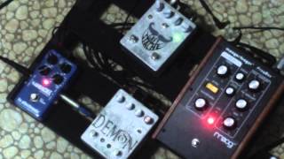 Video thumbnail for FUZZROCIOUS Grey Stache Fuzz (GUITAR) by Fuzzrocious Pedals