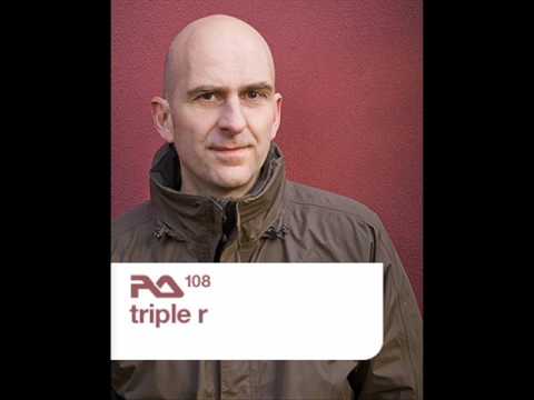 Riley Reinhold feat Cosmic Sand - Banco