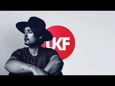 Justin Hawkes - Hold Me Down