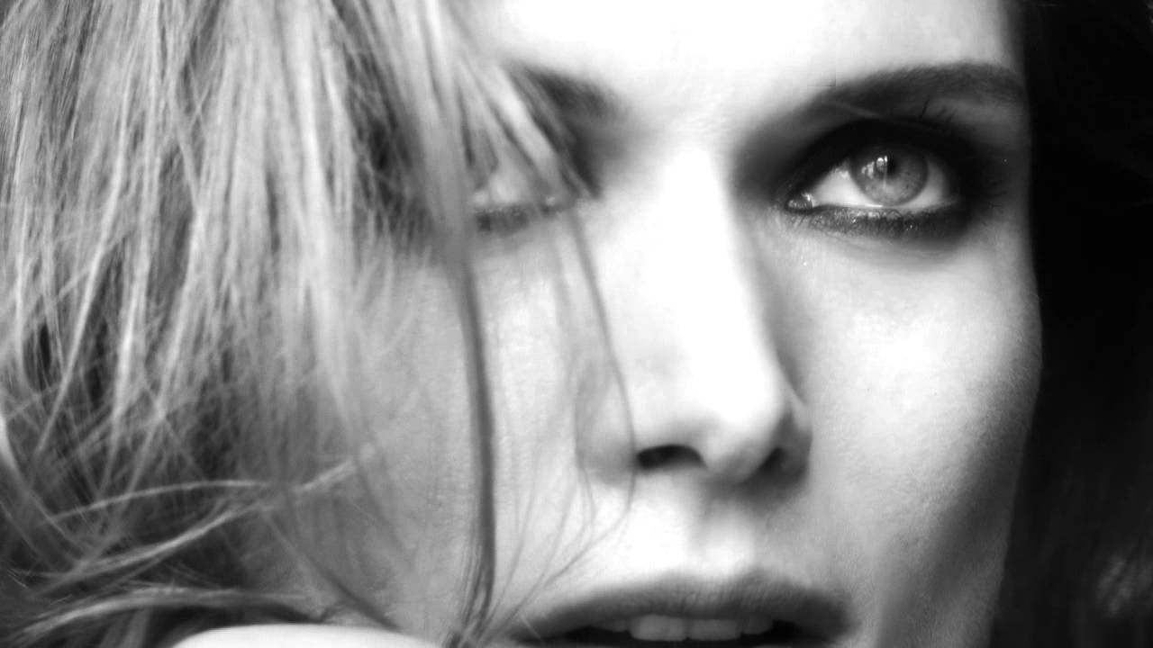 Salvatore Ferragamo EMOZIONE TV Spot