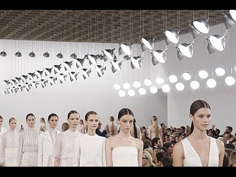 Valentino | Haute Couture New York Collection (Sala Bianca 945) Full Show | Exclusive