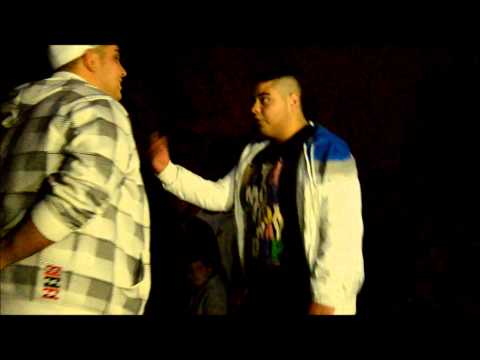 Piraña vs Ballenita