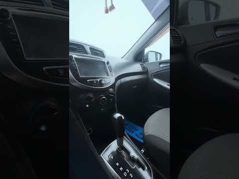 фото hyundai solaris i 0