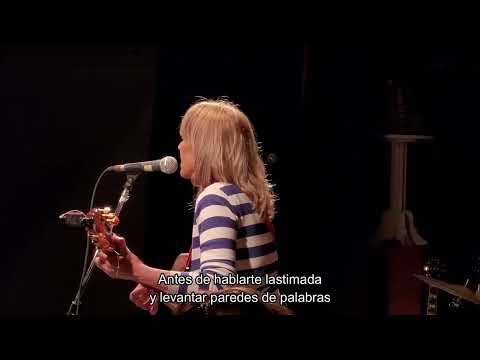 Sandra Crivelli y Camila Suero "Paredes o ventanas"