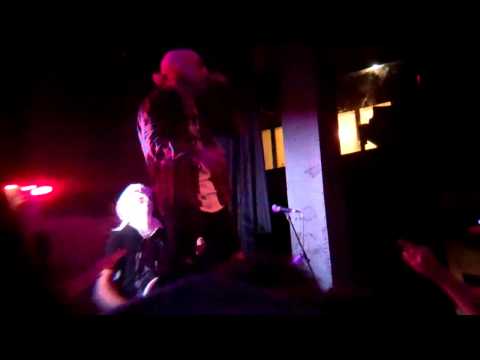 Capture The Crown - Intro / Redlight District (Live) 11.01.2014 HD