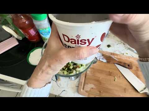 Viral Grillo Pickle Dip