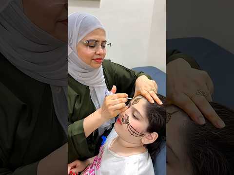 Dulhan stylish with Mehndi face Designs 😜😂 #dubai #mehndidesign #heenamehndi #heenaart #duhan