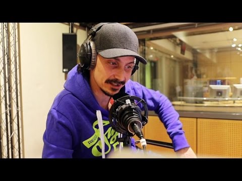 Le rêve d'Arnaud Tsamere : Laurence, son fils Lucas et un dragon