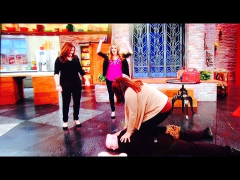 Rachael Ray & Kym Whitley Learn Self defense from Jenn Cassetta