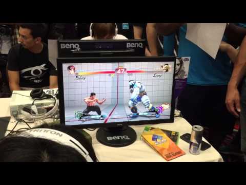 Fuudo (Fei Long) vs Snake Eyez (Zangief) Evo 2015