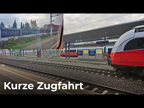Kurze Zugfahrt mit Spittal Millstättersee Bahnhof Bound S1 4217 Zug in Österreich