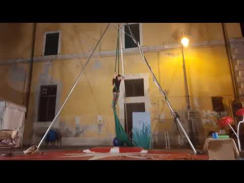 Elena Cei - Effetto Venezia 2020 Saltimbanco - Casa Gnoma Elena Cei aerial silk