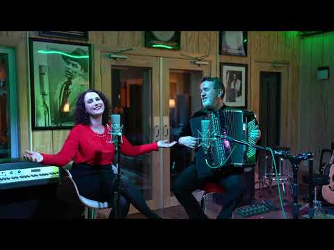 Merita Halili & Raif Hyseni - Fërfëlloj thëllënza n'ujë