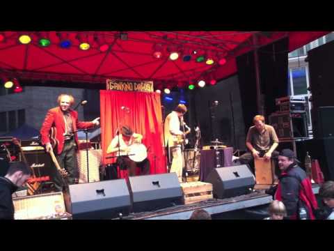 Gankino Circus Live @ Bardentreffen 2011