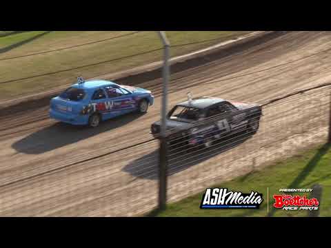 Junior Sedans: 2016/17 National Title - Heat 6 - Borderline Speedway - 06.01.2017