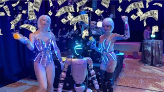 The Luxurious Life of the Elite REVEALED!