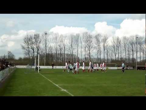 Sven van Maurik schiet Tricht A1 naast BMC A1, 2-2 (14 april 2012)