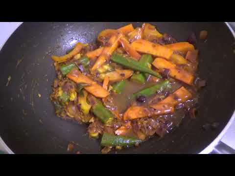 Mixed Veg Curry | Vegetarian Curry Recipe | Malaysian Curry Recipe | Vegan