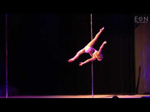 3 Ogólnopolskie Zawody Pinup Pole Dance- 2 miejsce Juniors Nel Koszela