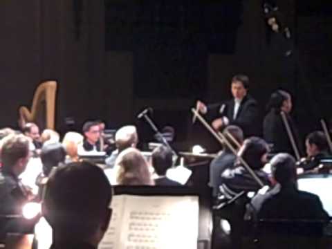 Christopher Tin conducts 'Baba Yetu' with the Golden State Pops Orchestra