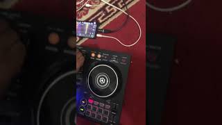 Download lagu Cara main pake hp ke ddj 400 pionner #pionner #ddj400 mp3