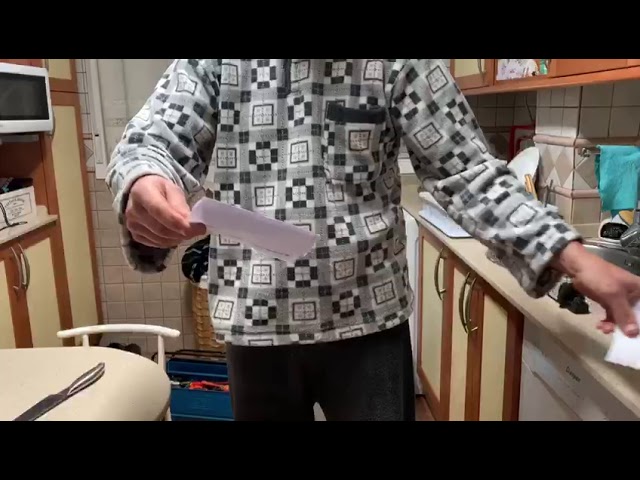 Vídeo relacionado con Yunxwd Abrecartas Retro Abrecartas Manual Abrecartas, Abrecartas Original, Hecho De AleacióN, Resistente Y Duradero, Conveniente, CóModo Agarre, Adecuado para Abrir Cartas Y Paquetes