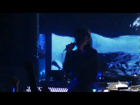 Nina Kraviz - I'm Gonna Get You - LIVE @ Silver Church, Bucharest - 30.11.2011