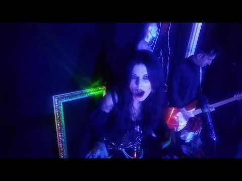 LES LONGS ADIEUX - LIVE @ Absolution NYC (New Year's Day Show)