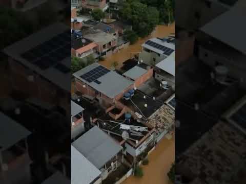 Rio Pomba Transborda e Inunda ruas de Frecheiras e Funil , em Cambuci - Rj