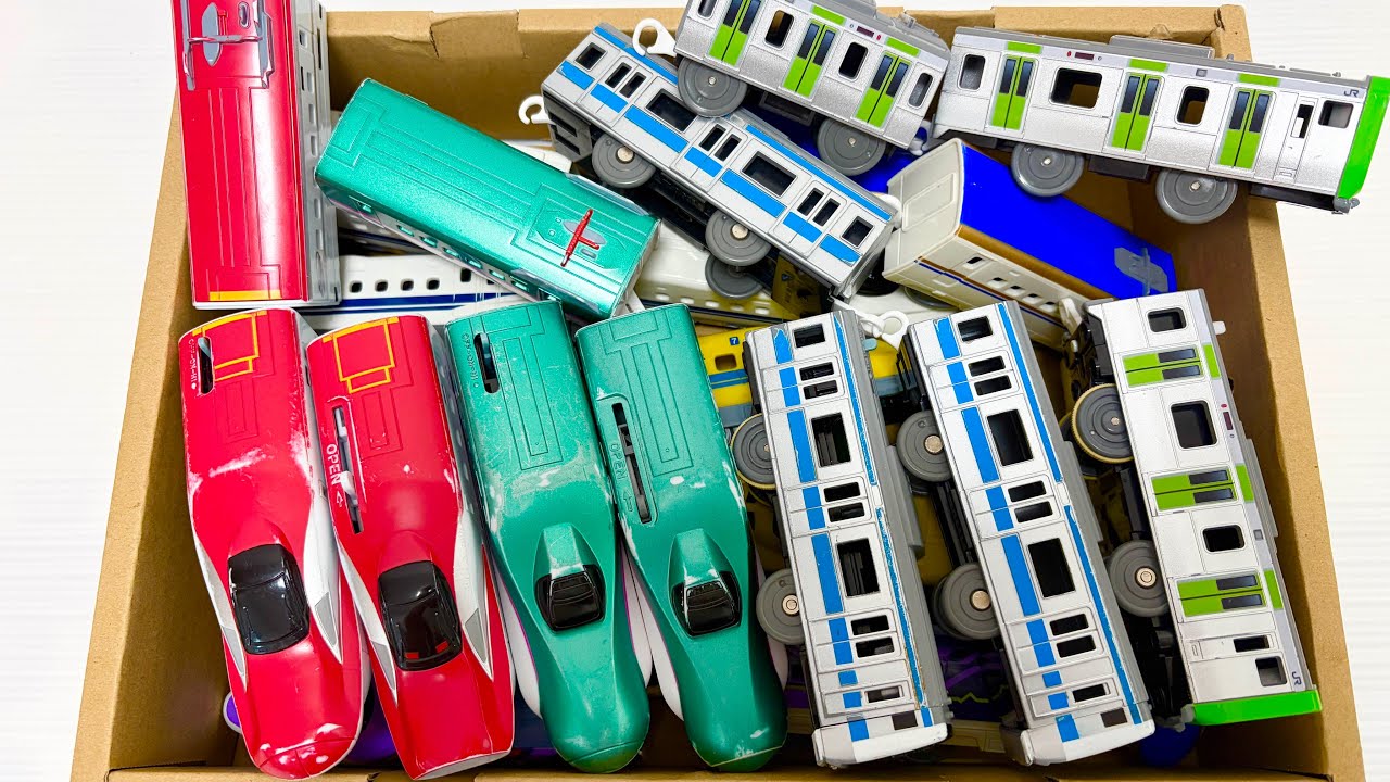 電車と新幹線のおもちゃを紹介です！連結して線路を走らせる