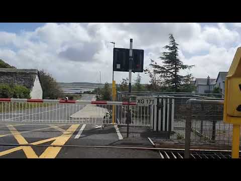 Rosshill Level Crossing (County.Galway) (RPSI Train) (Emerald Pullman / Emerald Isle Express)