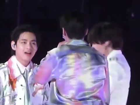 taehyung really broke into jungkook's heart. no more, this is already hit😂😂