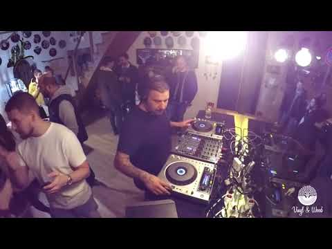 Vinyl & Wood Instore Session w/ JAVIER CARBALLO - 14.03.2017 Budapest (Vatos Locos)