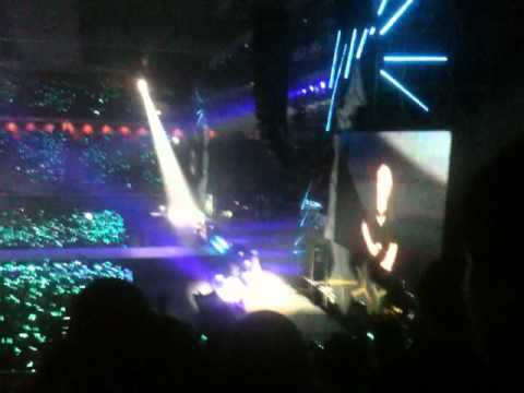 110910 SHINee in Singapore concert - サ.ゲ.フ [Love Still Goes On]