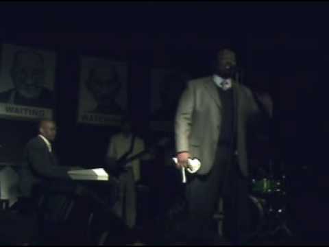 Phonte (Little Brother)-The Way You Do It (Live w/ The ELs)