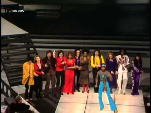 download lagu mp3 mp4 Les Humphries Singers Going Down Jordan, download lagu Les Humphries Singers Going Down Jordan gratis, unduh video klip Les Humphries Singers Going Down Jordan