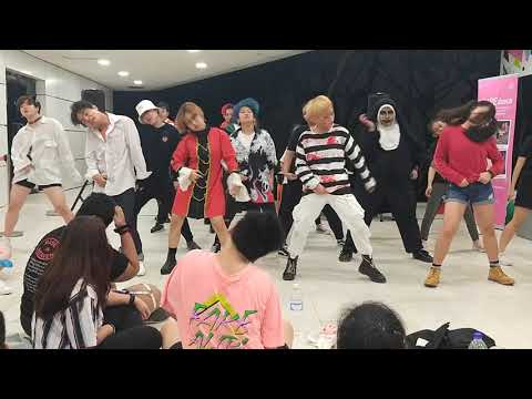 Kpop Dance Off Vol 115: BTS - Blood, Sweat & Tears
