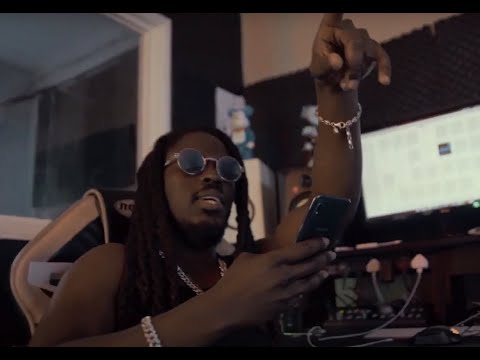 Supreme.G - Hustling Grinding Trapping Working (Official Music Video)