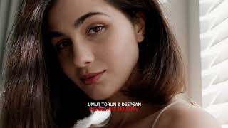 Songtext von Umut Torun & Deepsan - Feeling Happy Text Musik-video-Miniaturansicht
